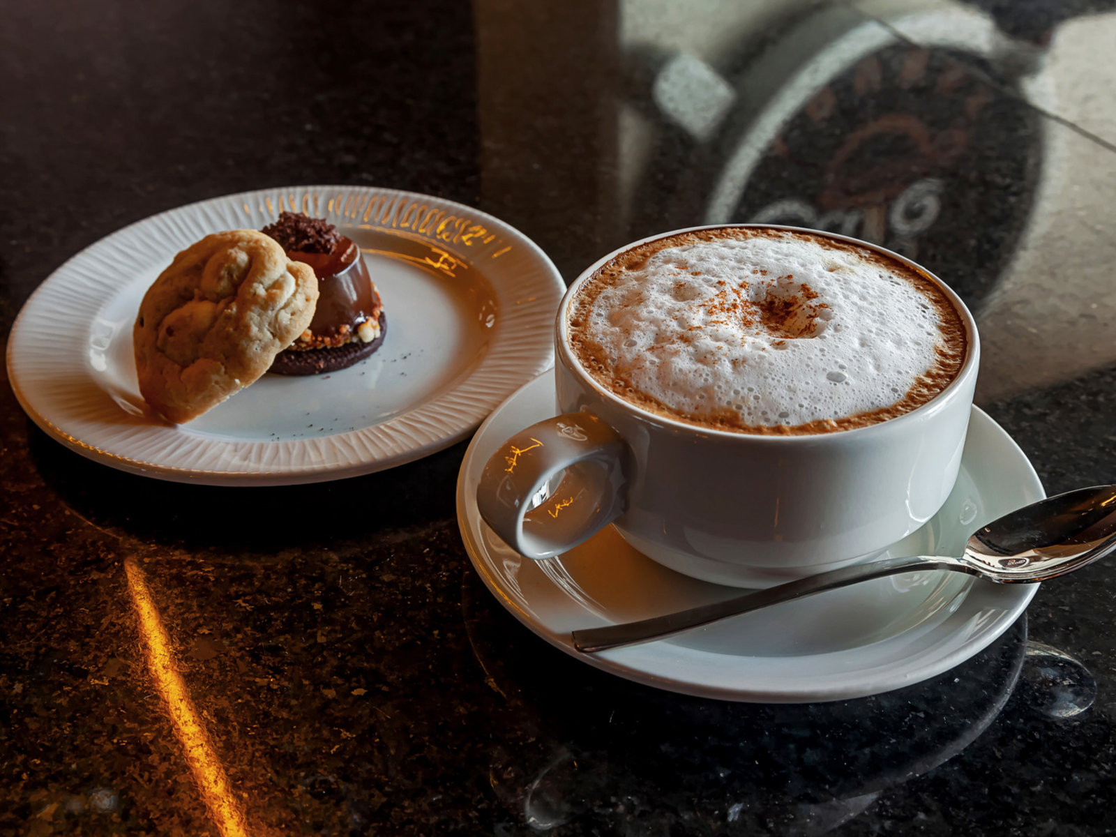 Coffee Shop