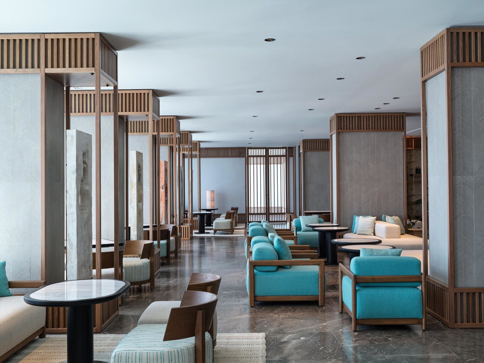 ZEUS Lobby Lounge Bar