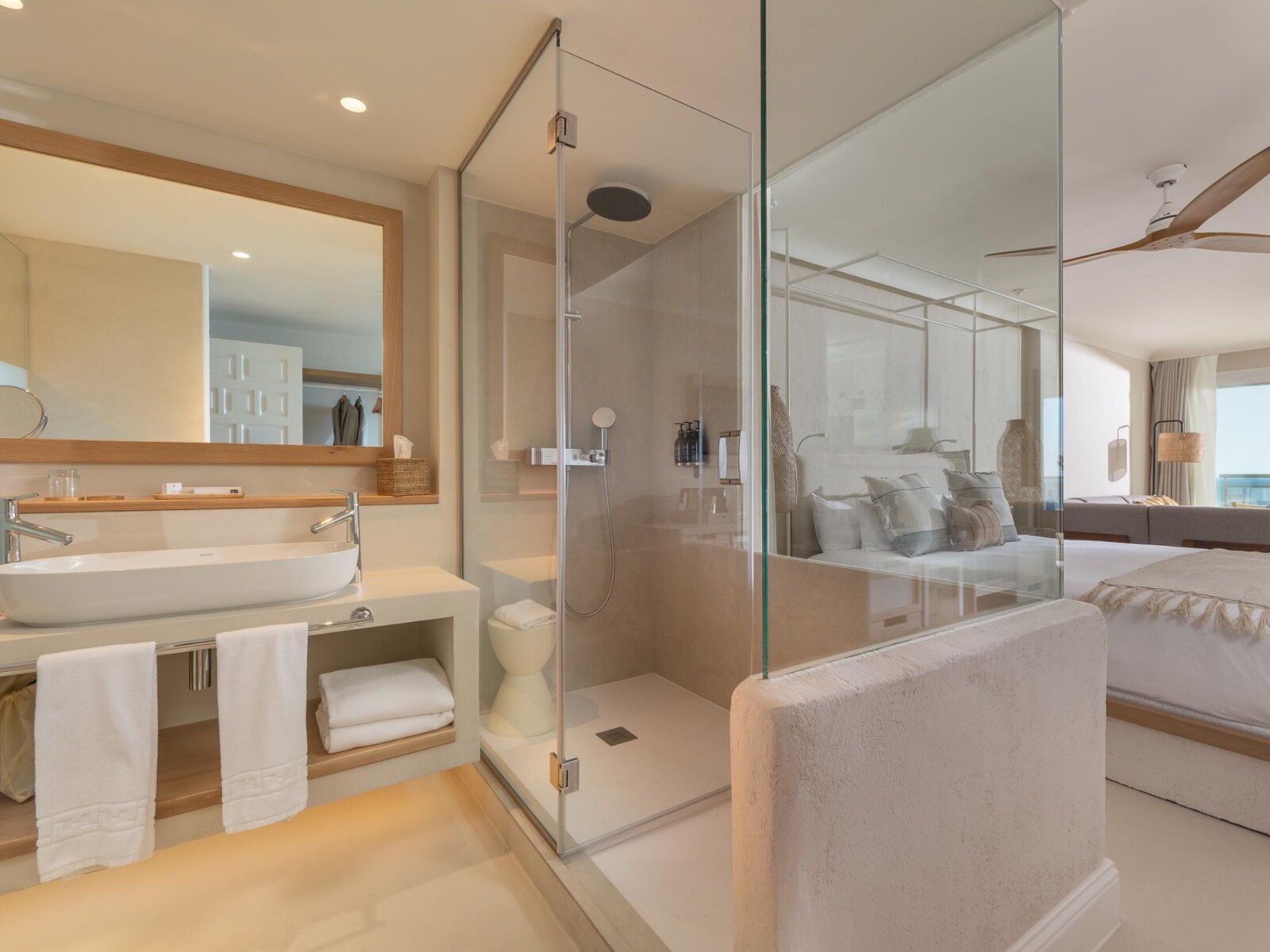 Wohnbeispiel Junior Suite Sea View The One