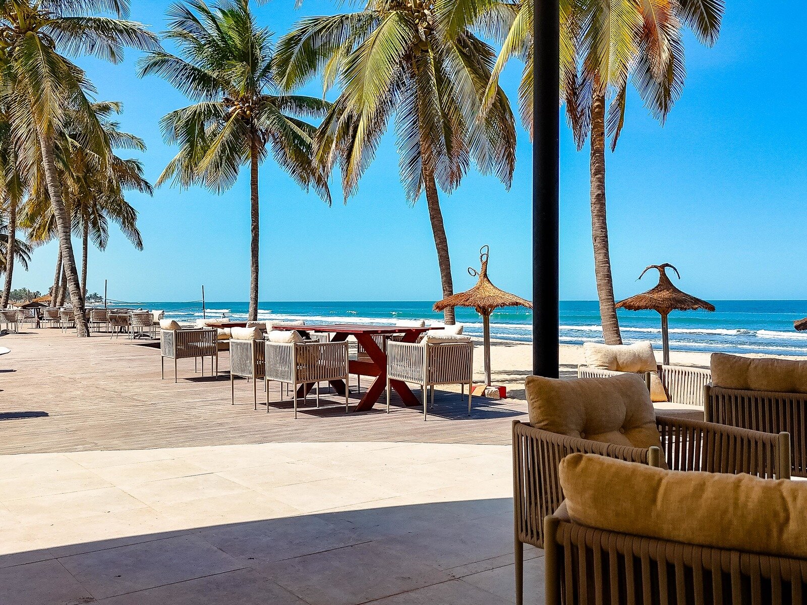 ALL-INCLUSIVE Restaurant