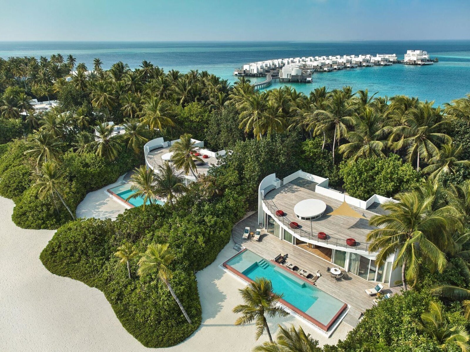Wohnbeispiel Two Bedroom Beach Residence with Pool