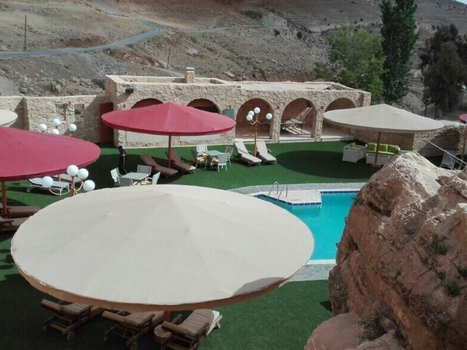Pool