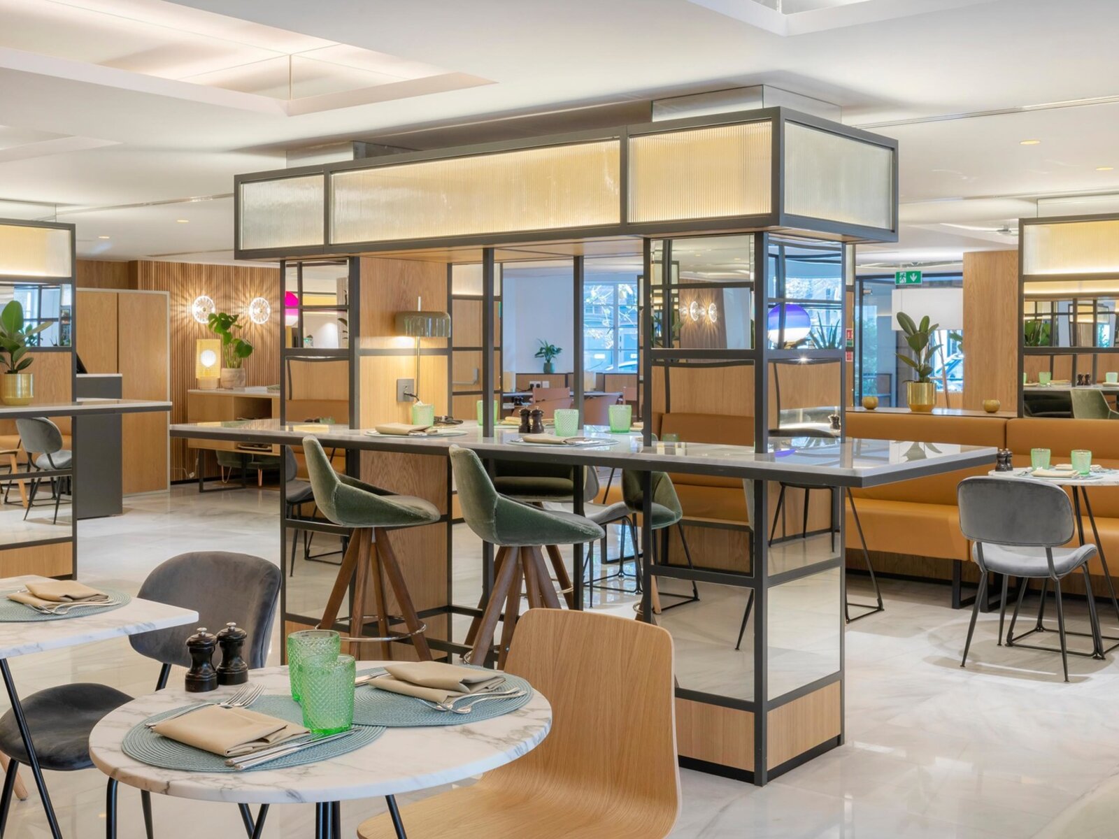 ARADO – RESTAURANT