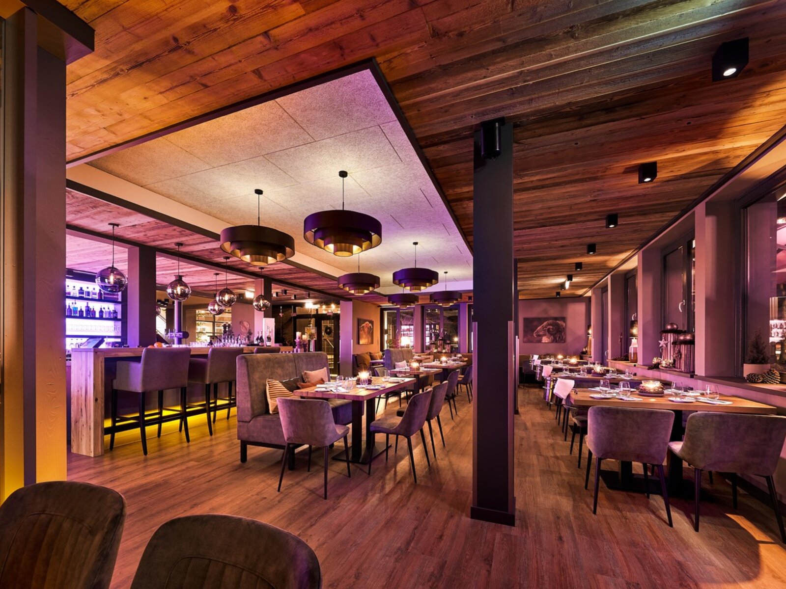 CHALET Bar