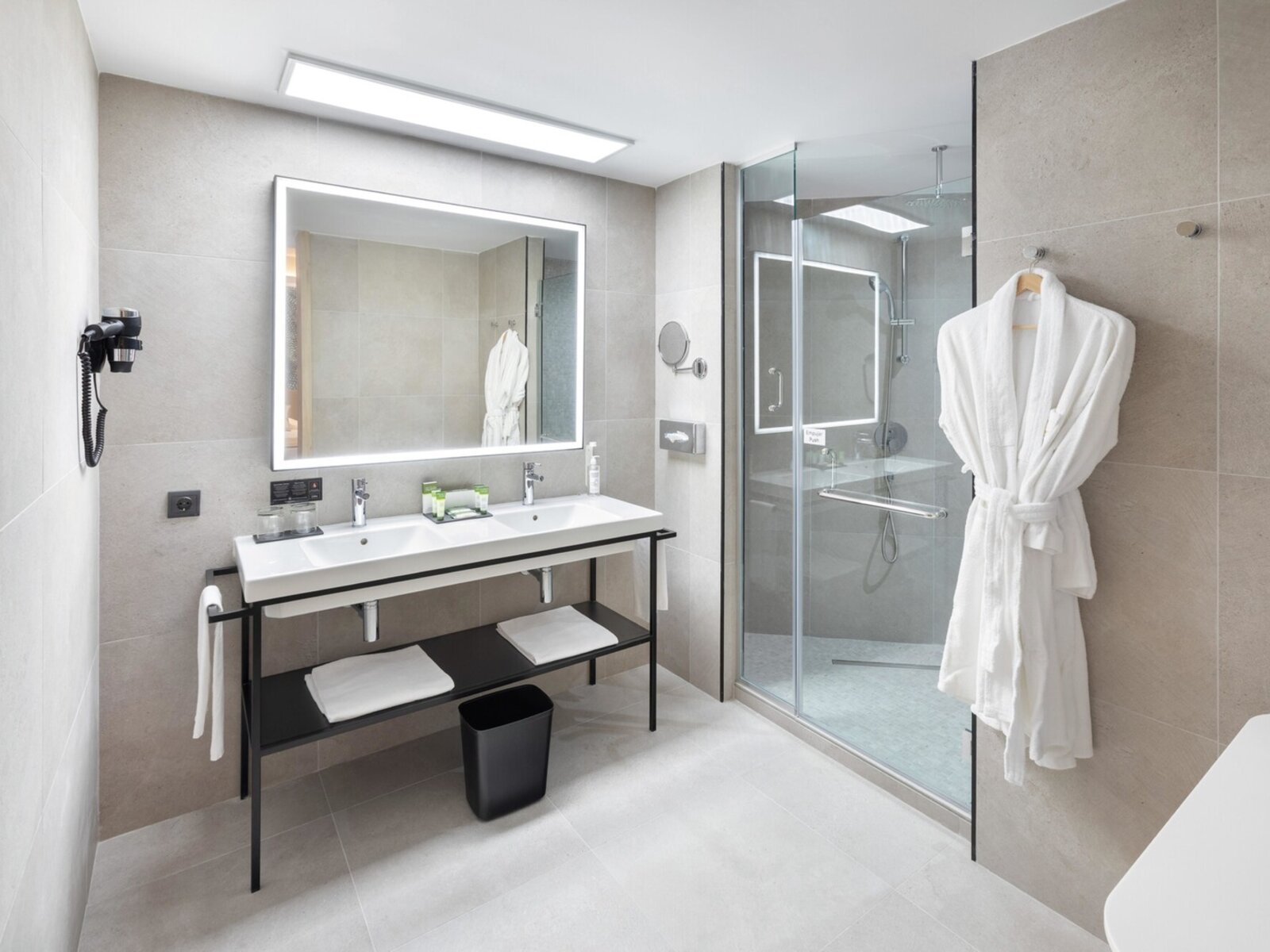 Wohnbeispiel Suite with Sea View