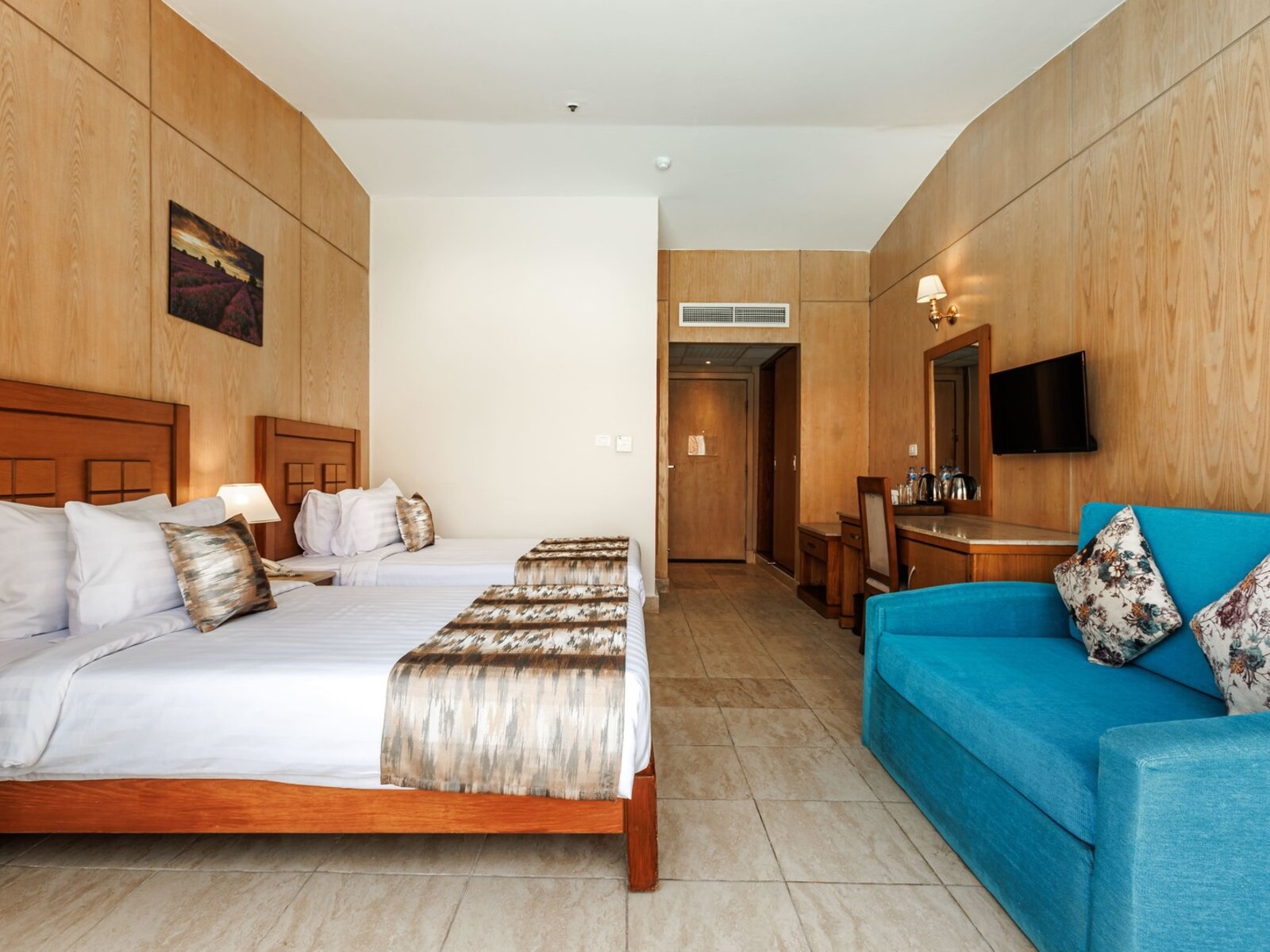 Wohnbeispiel Swim-Up Room (PV)