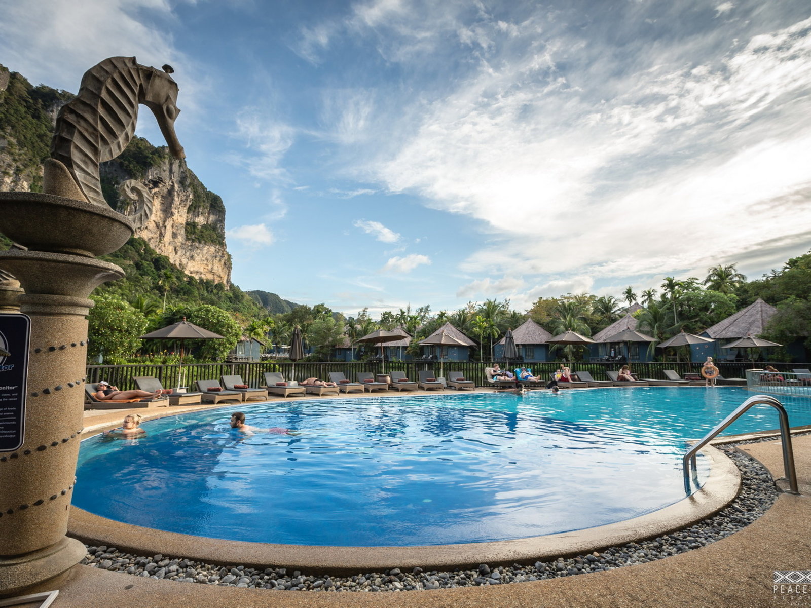 Lagoon Pool with Kids Pool