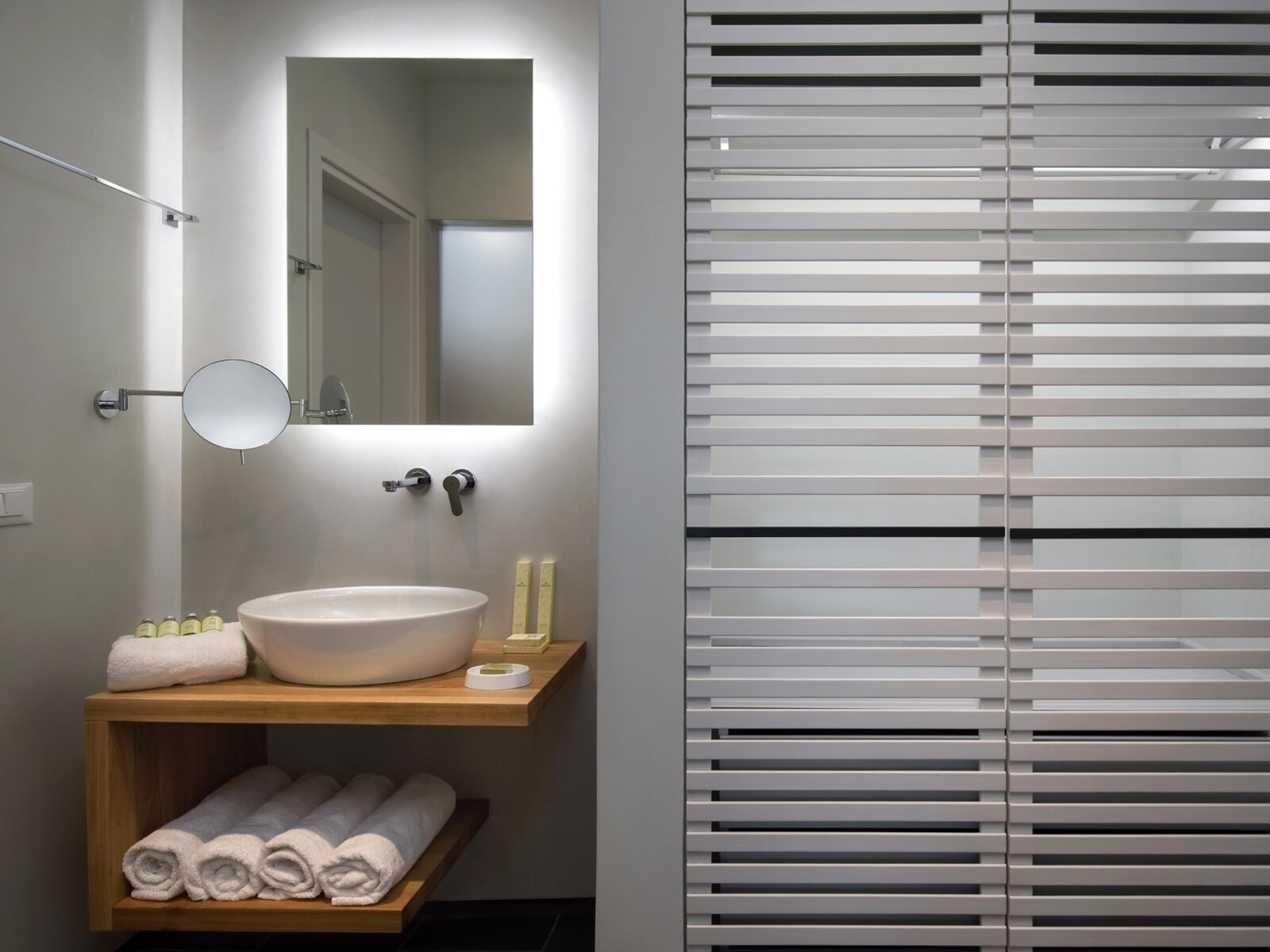 Wohnbeispiel Suite with Balcony/Terrace with Private Whirlpool