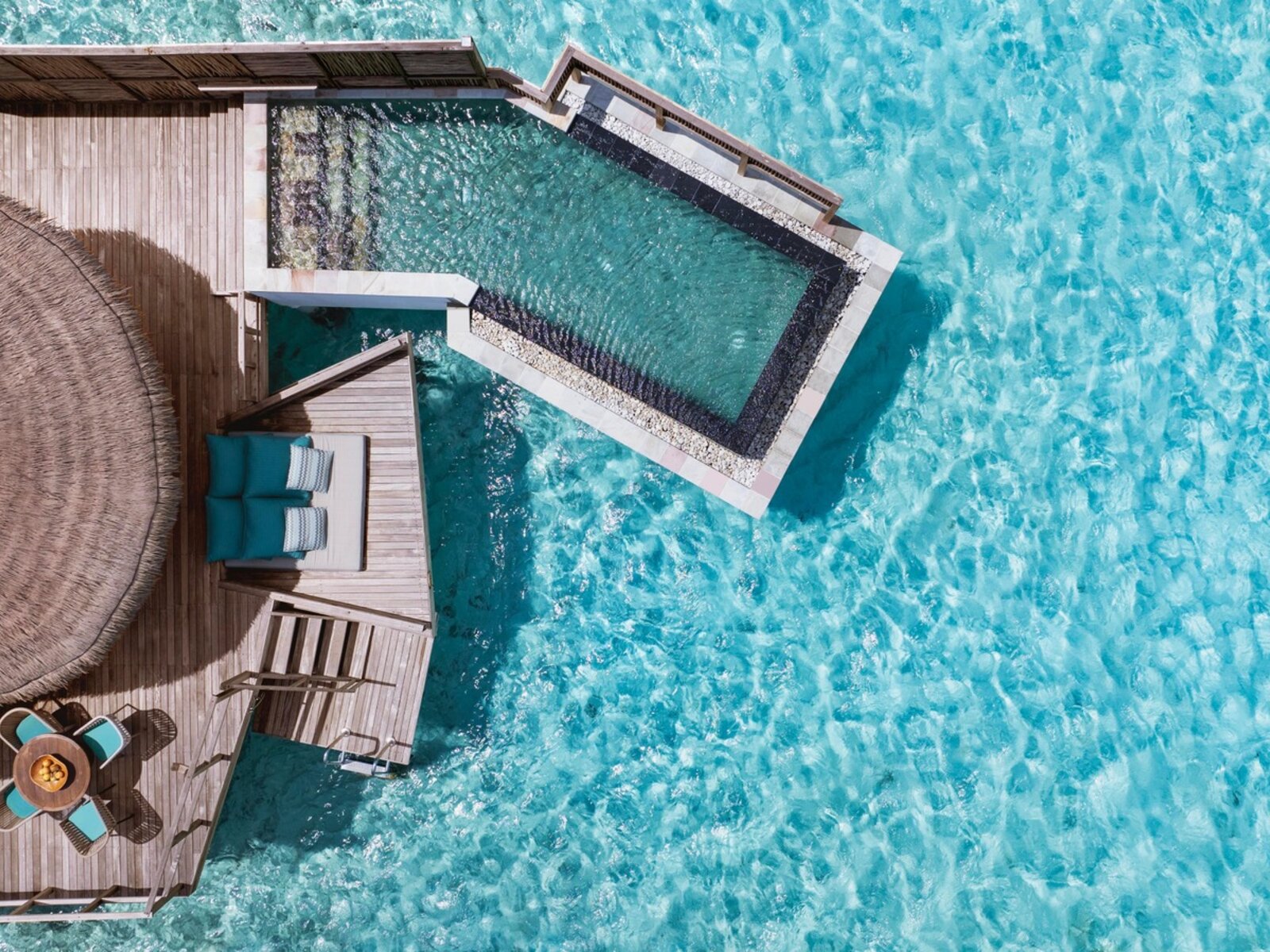 Wohnbeispiel Water Villa with Pool