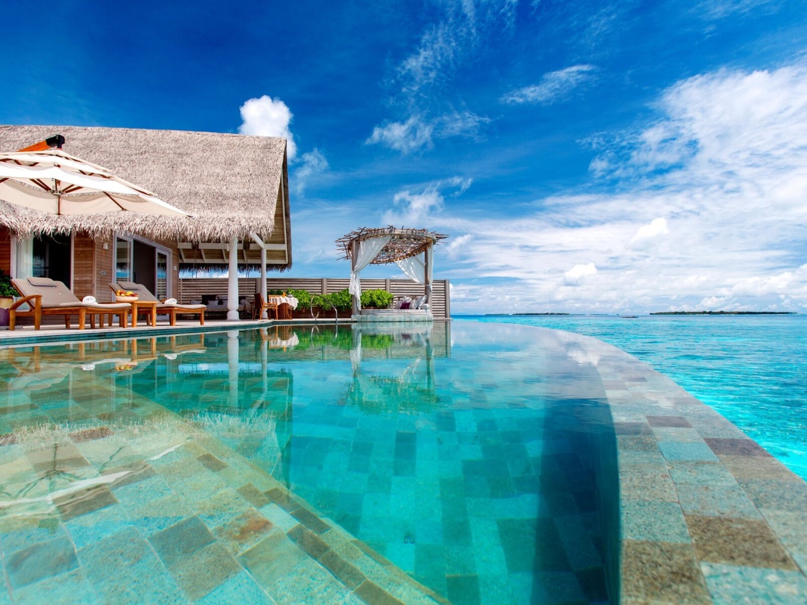 Wohnbeispiel Two Bedroom Ocean Residence with Private Pool