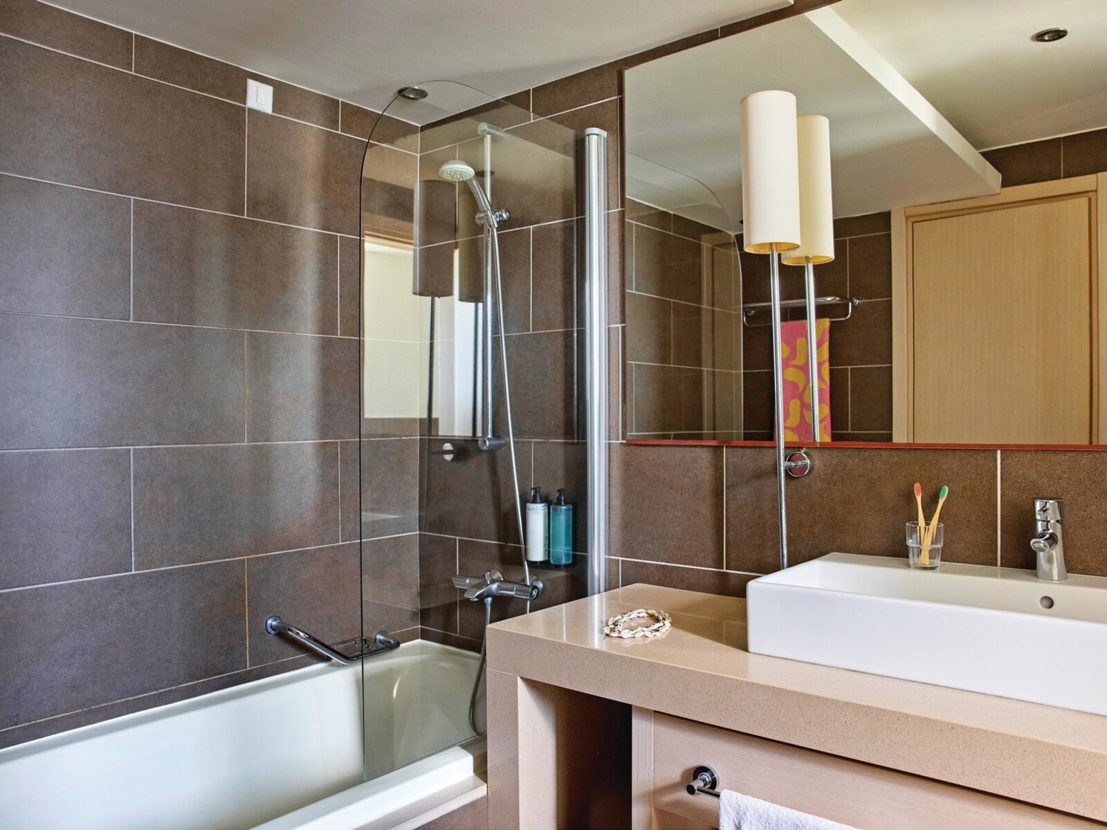 Wohnbeispiel Double Room Sharing Pool