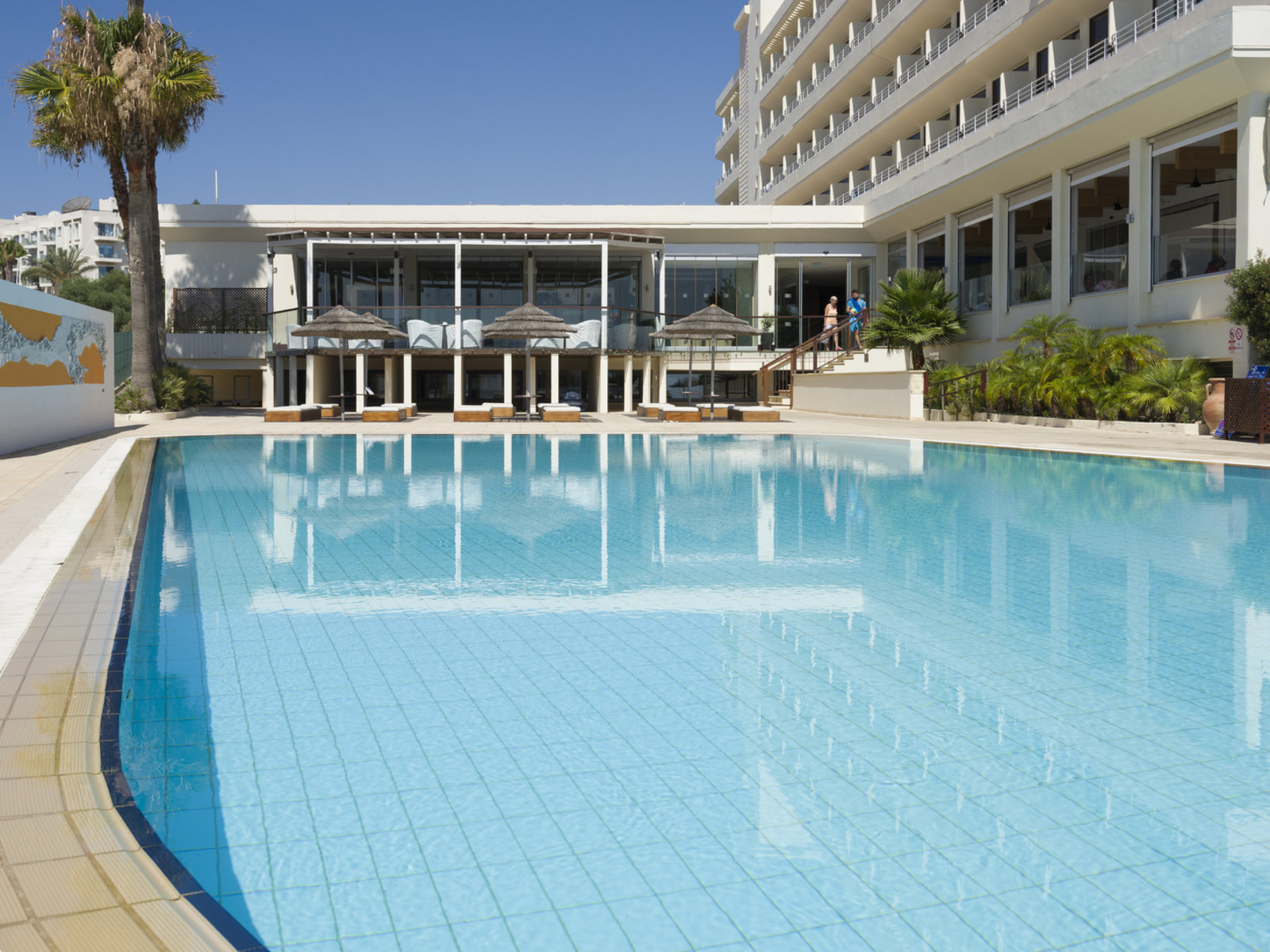 Adults-only-Pool