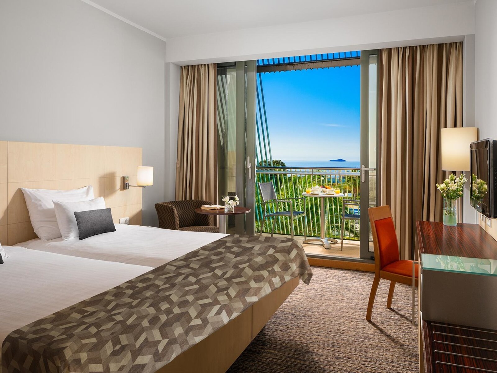 Wohnbeispiel Superior Room for 2+1 Seaside