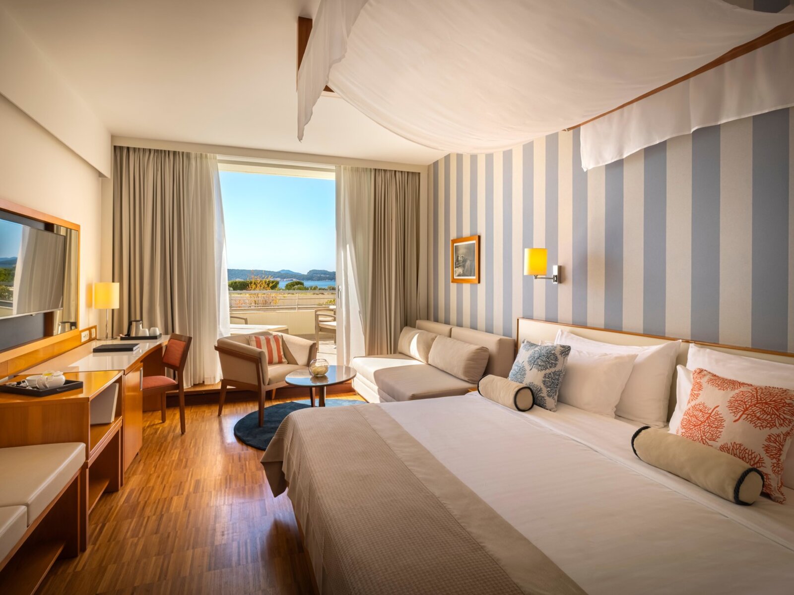 Wohnbeispiel Room for 2+1 Seaview