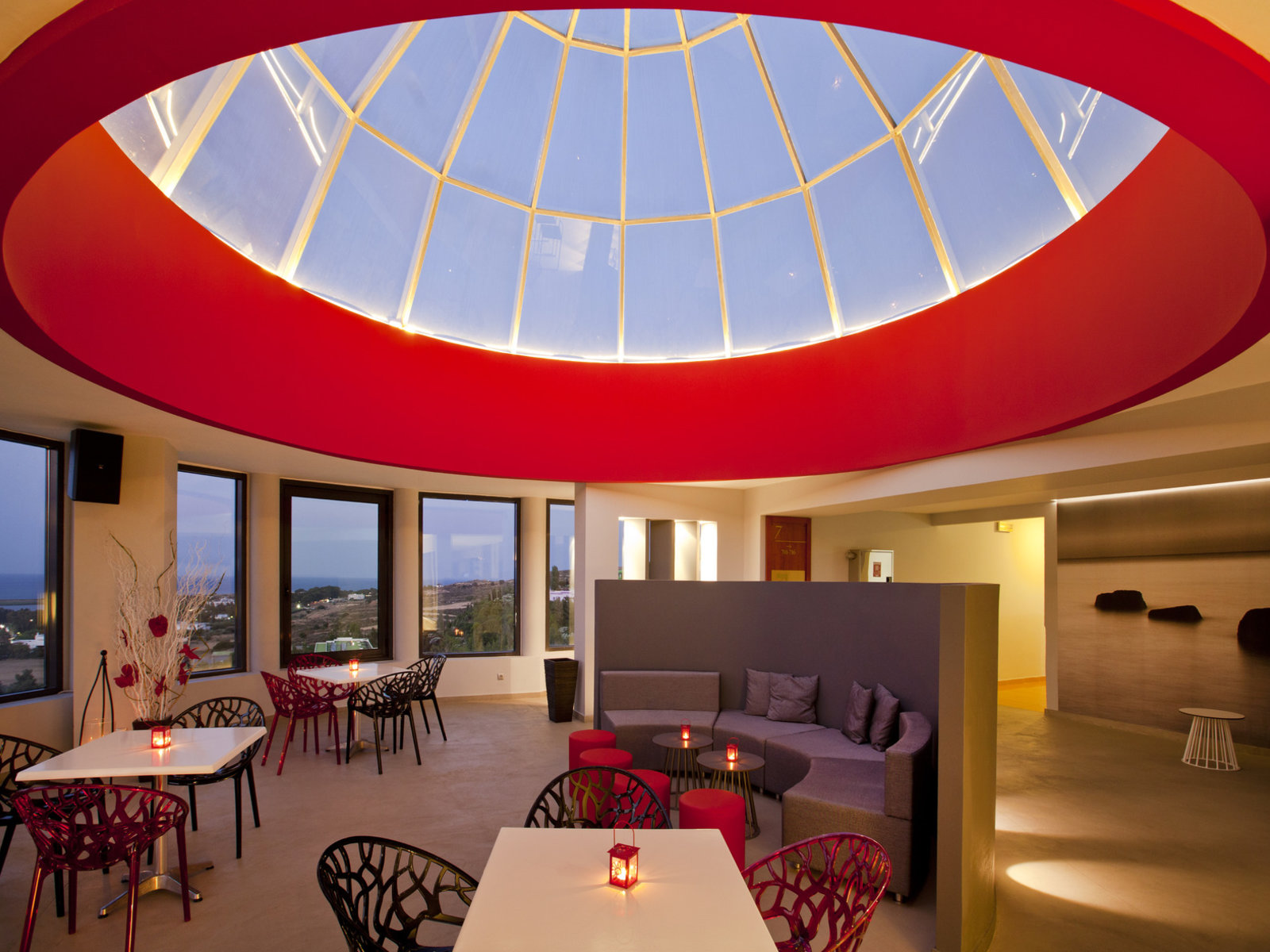 Red Skybar