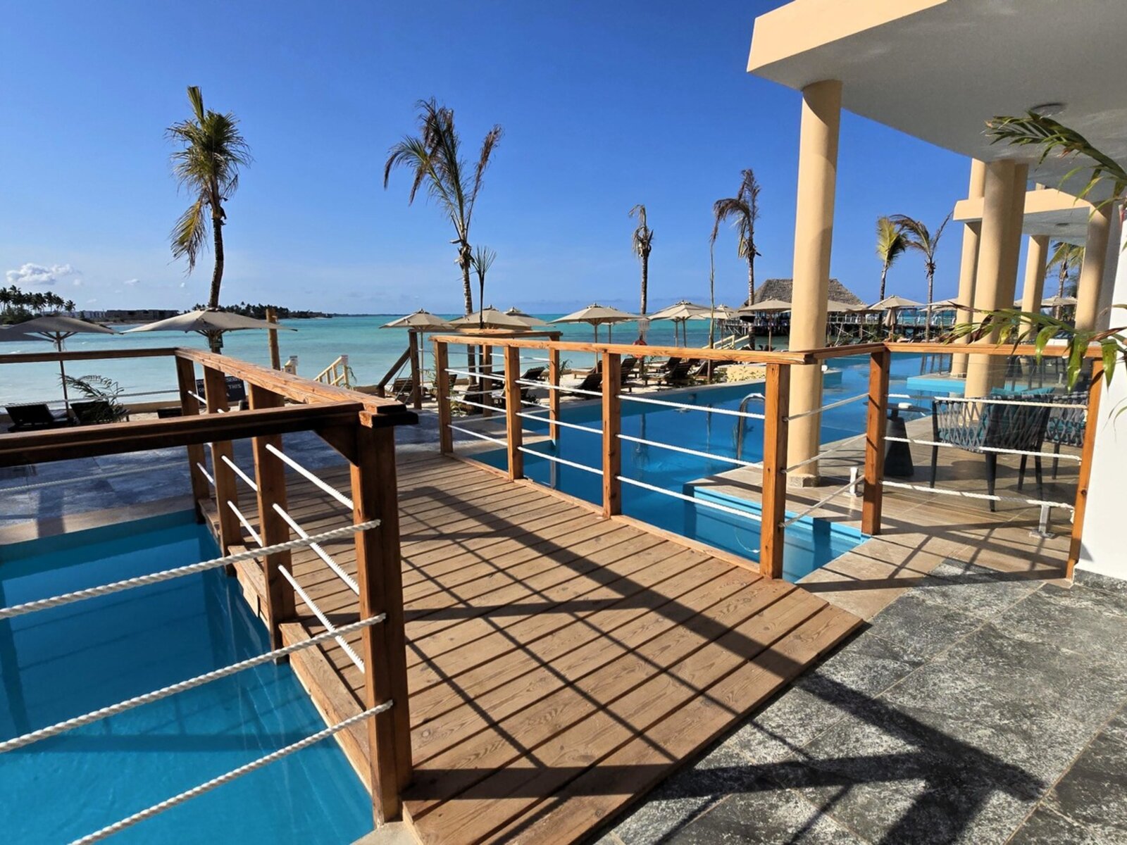 Wohnbeispiel Deluxe Ocean View Swim-Up