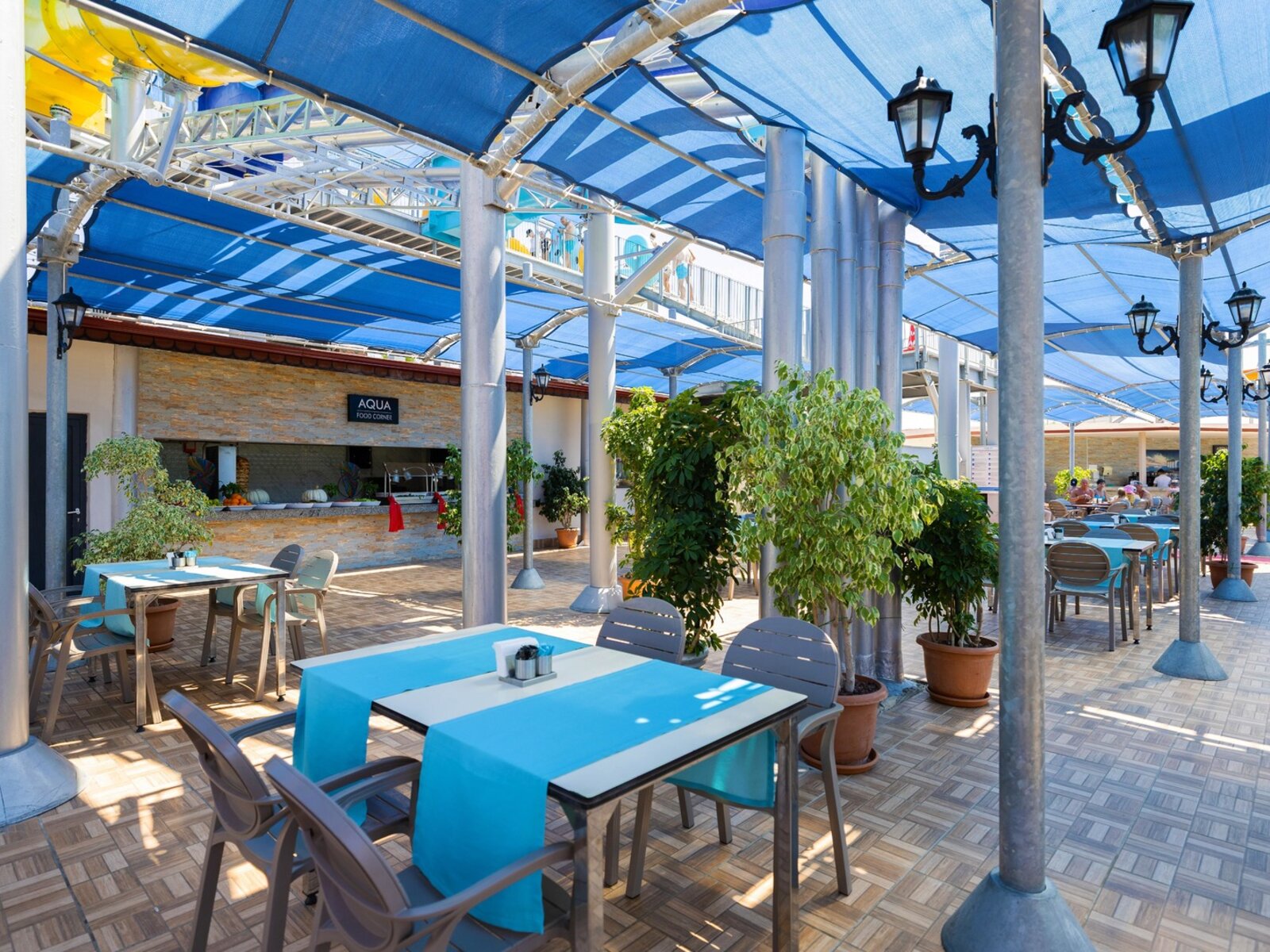 Aqua Food Corner