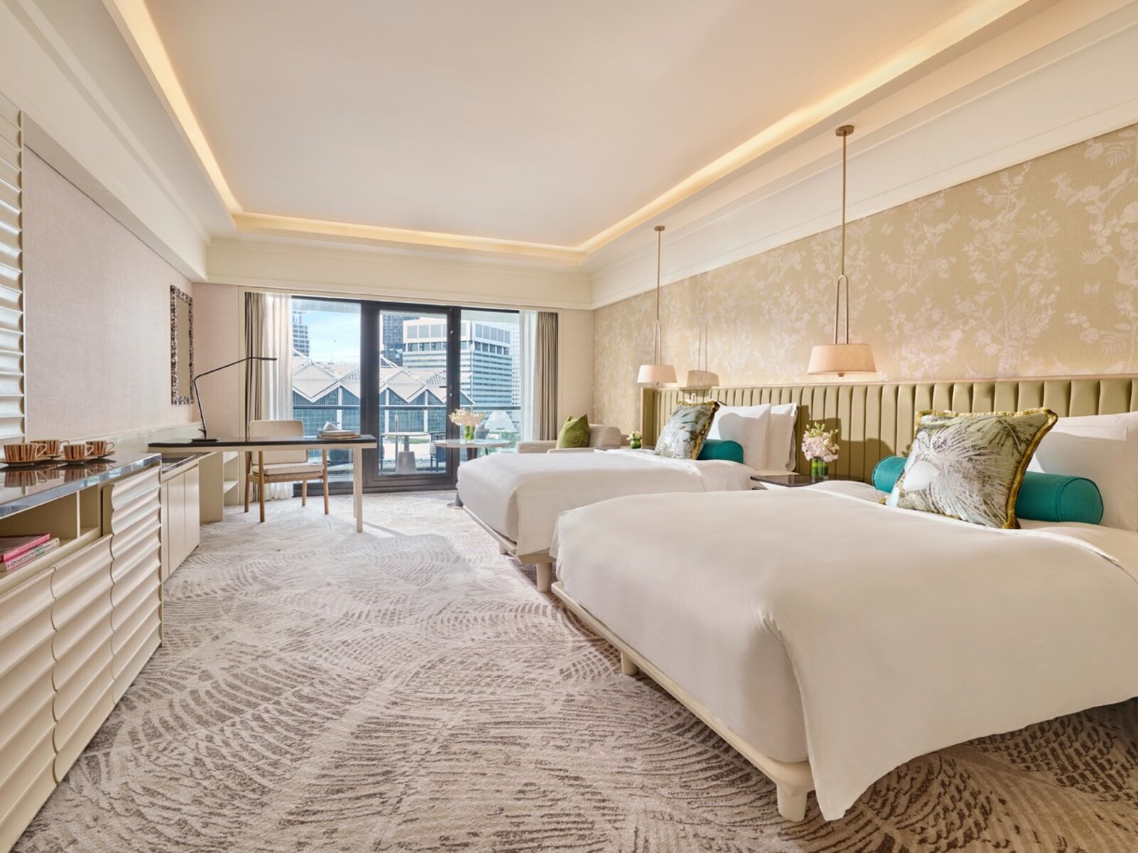Wohnbeispiel Premier Room with Balcony