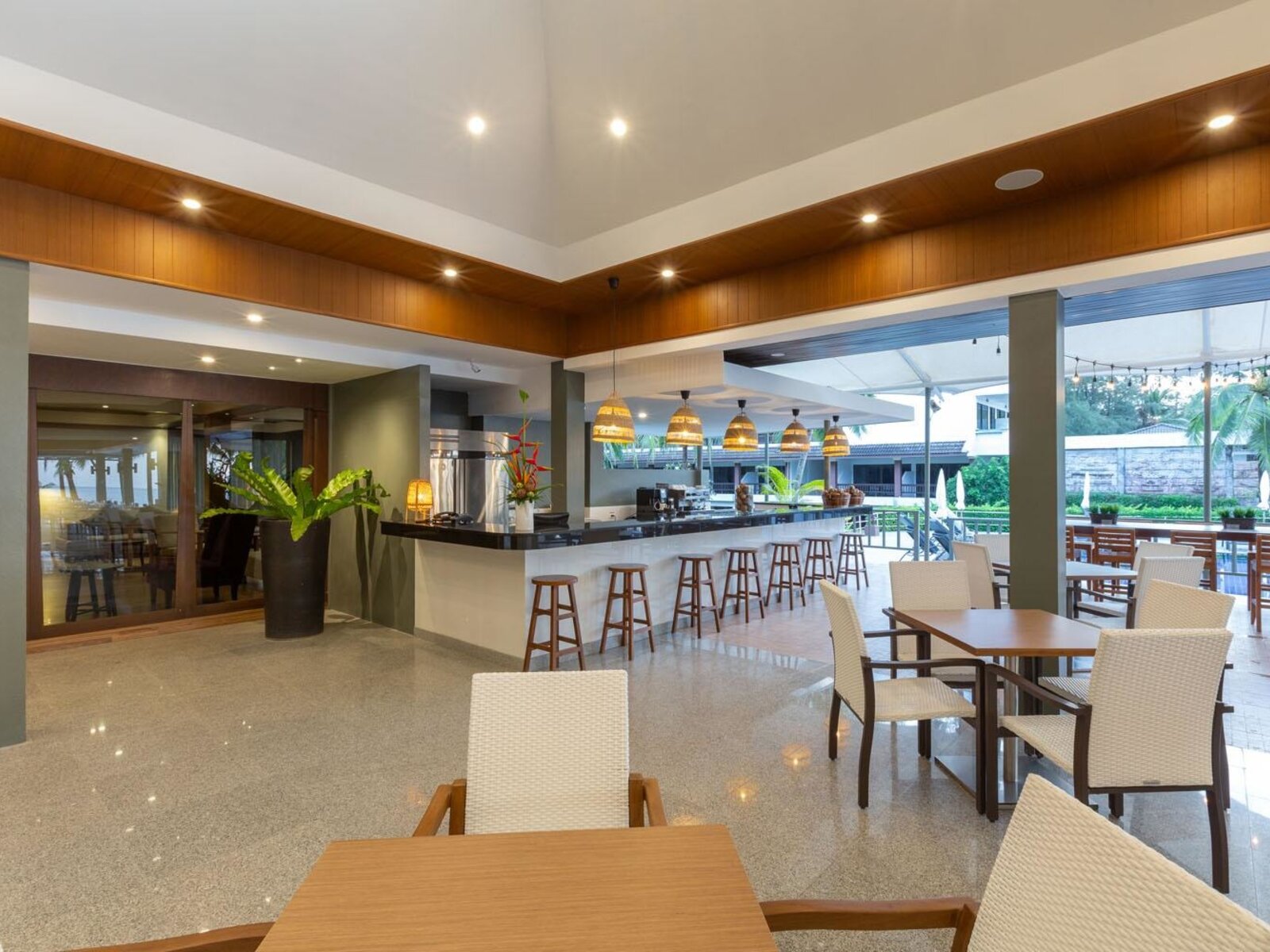 Restaurant by the sea