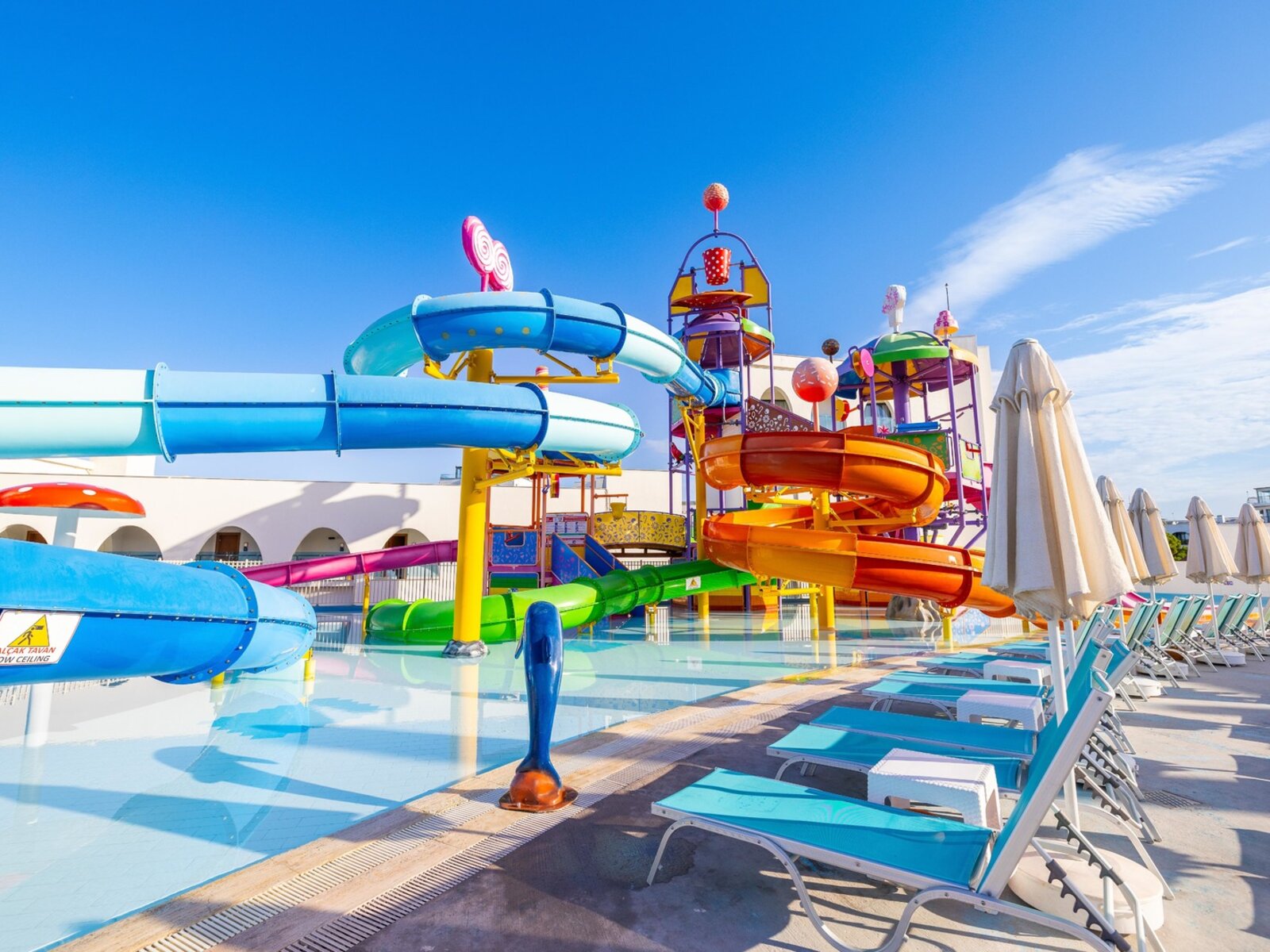 MAGIC AQUA WORLD