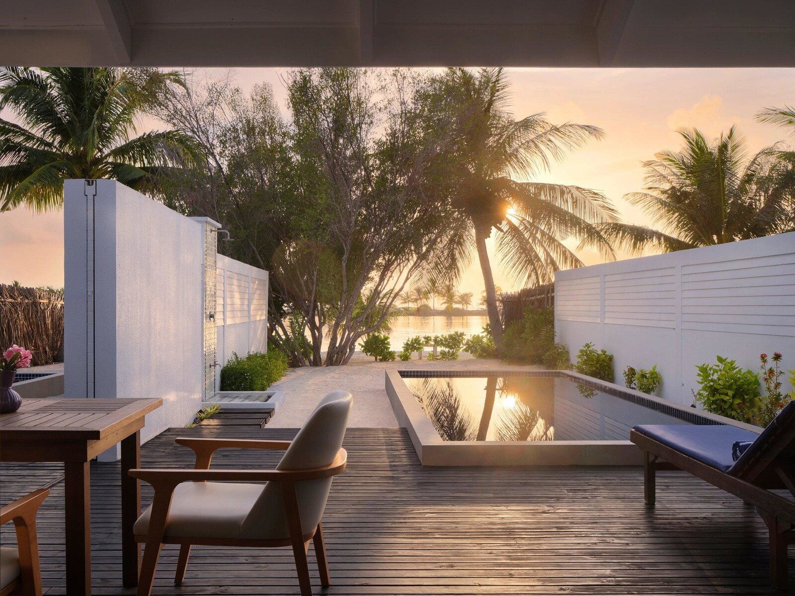 Wohnbeispiel Sunset Deluxe Beach Pool Villa