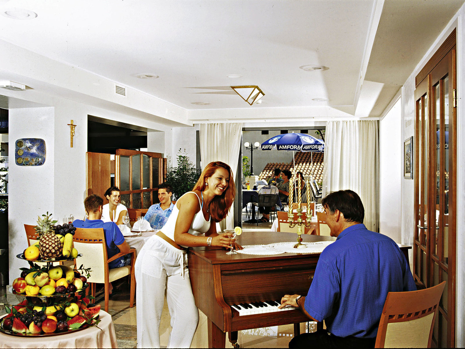 Lobbybar