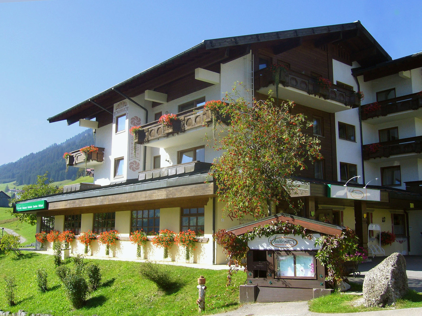 Hotel Suitehotel Kleinwalsertal In Hirschegg Günstig Buchen Bei TUI.com