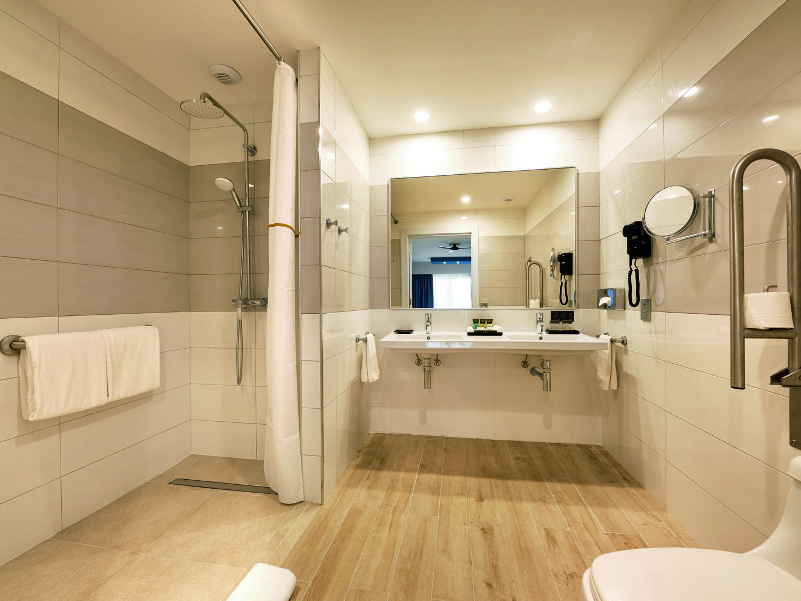Wohnbeispiel Junior Suite Standard Handicapped