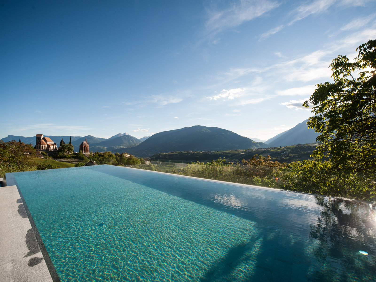 Infinitypool