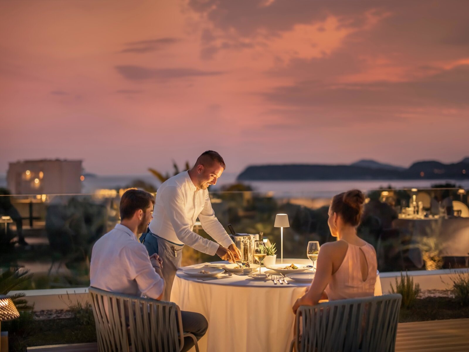Momenti Restaurant