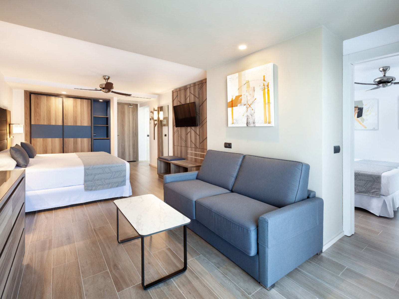 Wohnbeispiel Family Room (2 Bedrooms)