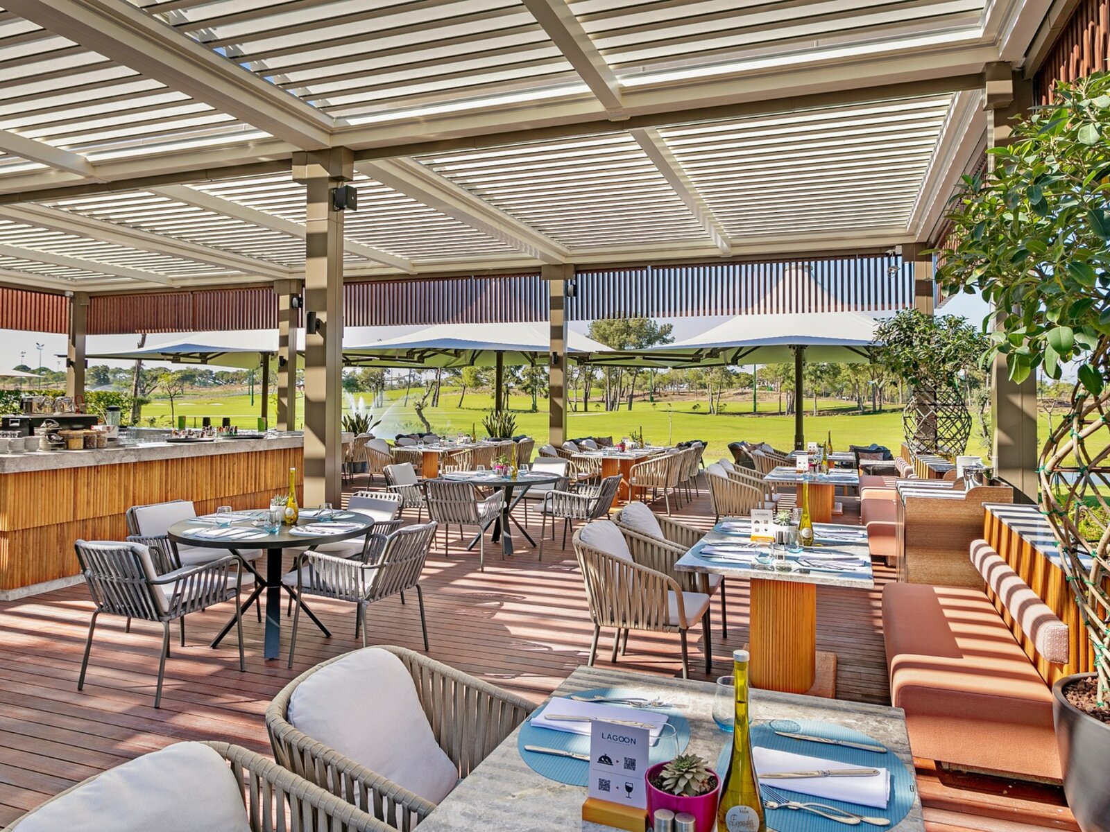 LAGOON RESTAURANT