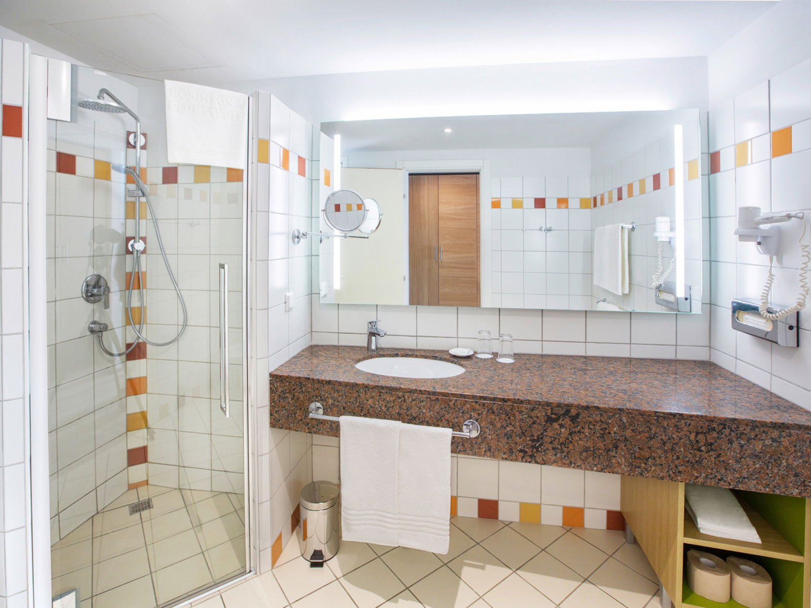 Wohnbeispiel Double Room Roomhopper