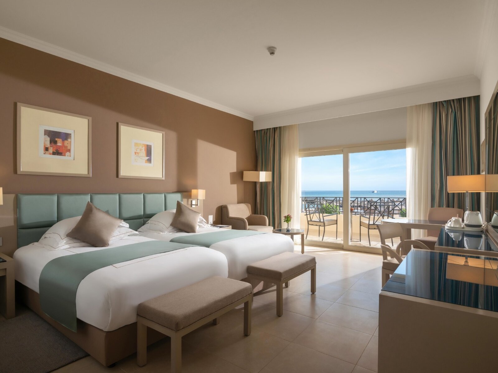 Wohnbeispiel Premium Deluxe Sea Front Room