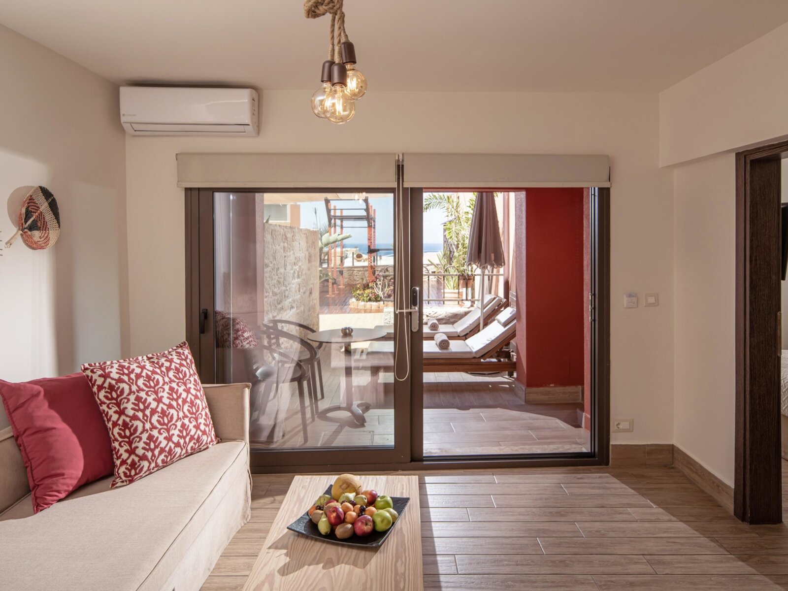 Wohnbeispiel Luxury 1 bedroom Suite Inland View