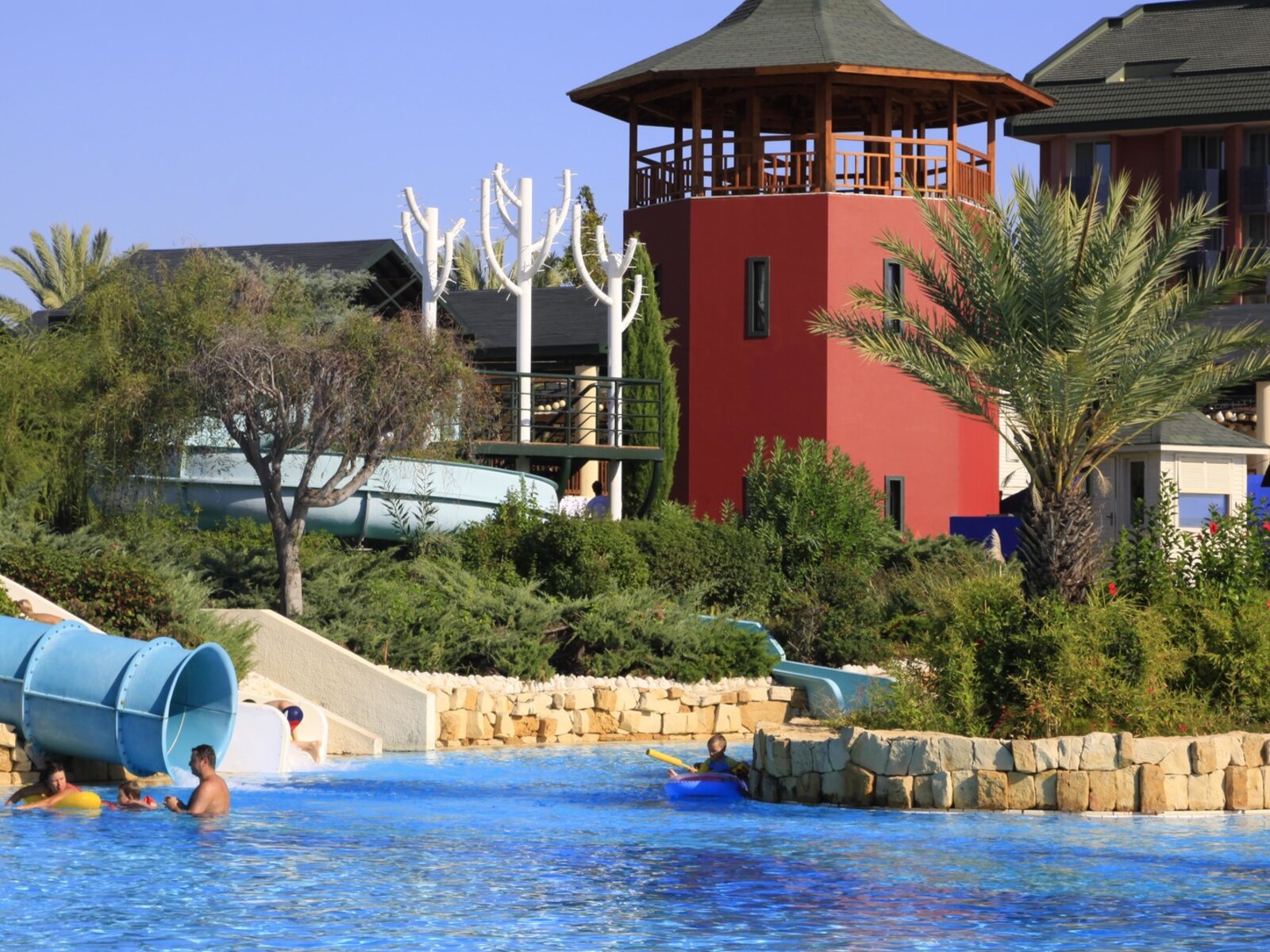 MAIN POOL