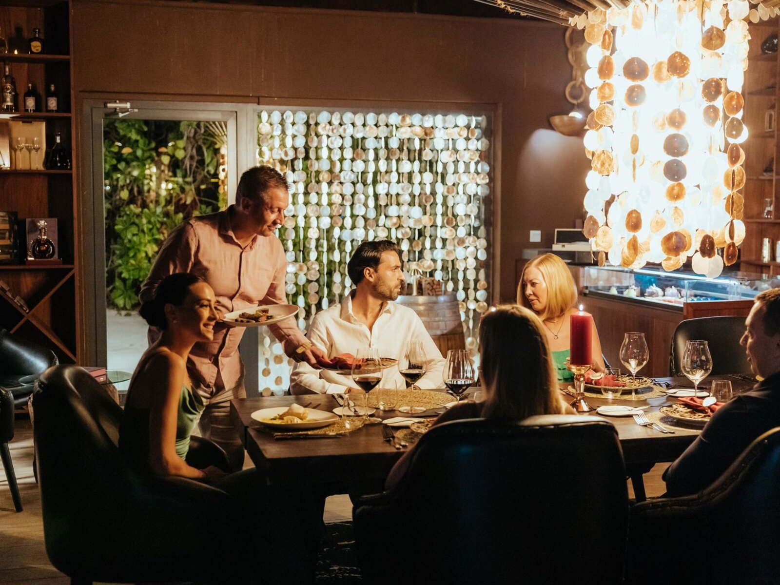 OAK  lounge