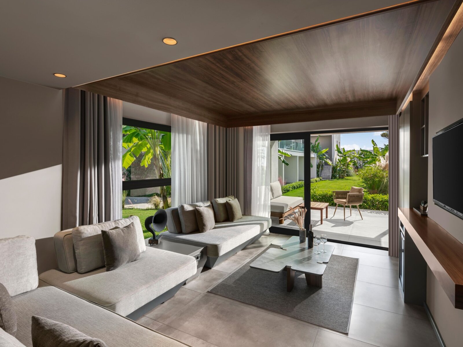 Wohnbeispiel Family Suite Land View Terrace