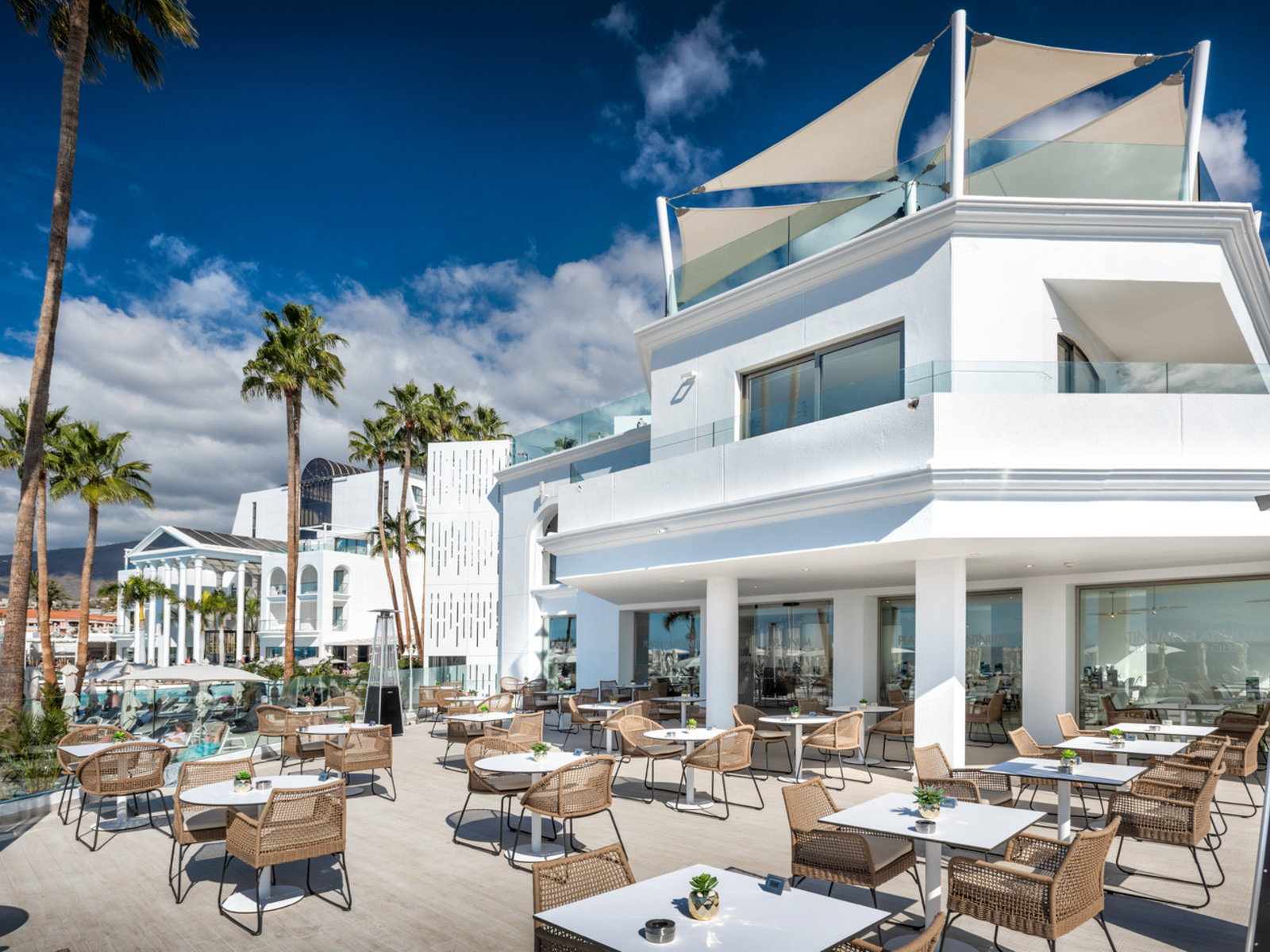 Restaurant Platinum Club