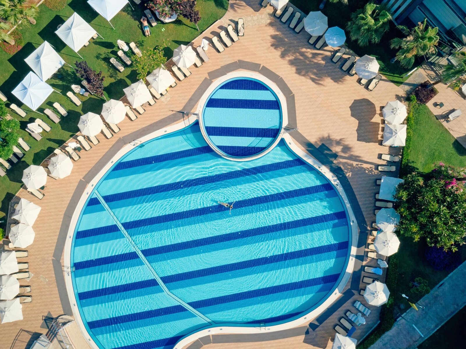 Yakamoz Pool