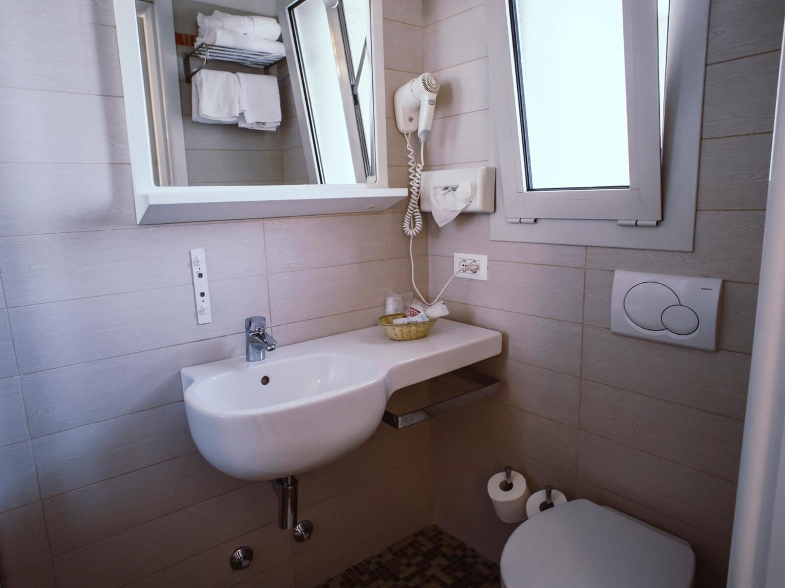 Wohnbeispiel SINGLE ROOM