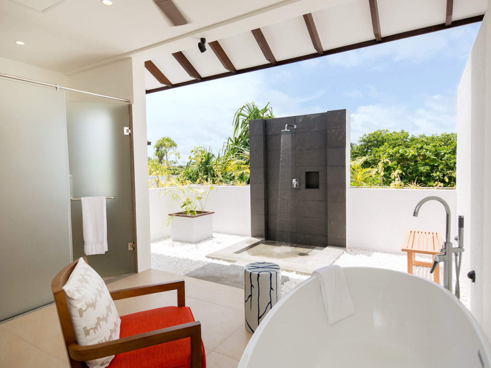 Wohnbeispiel Single with Child Double Room Classic Sea View