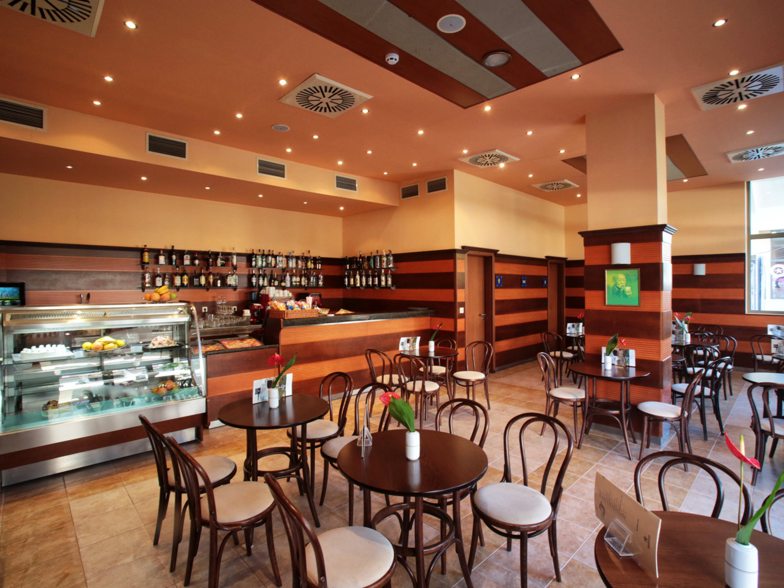 Cuban style “Mojito” bar