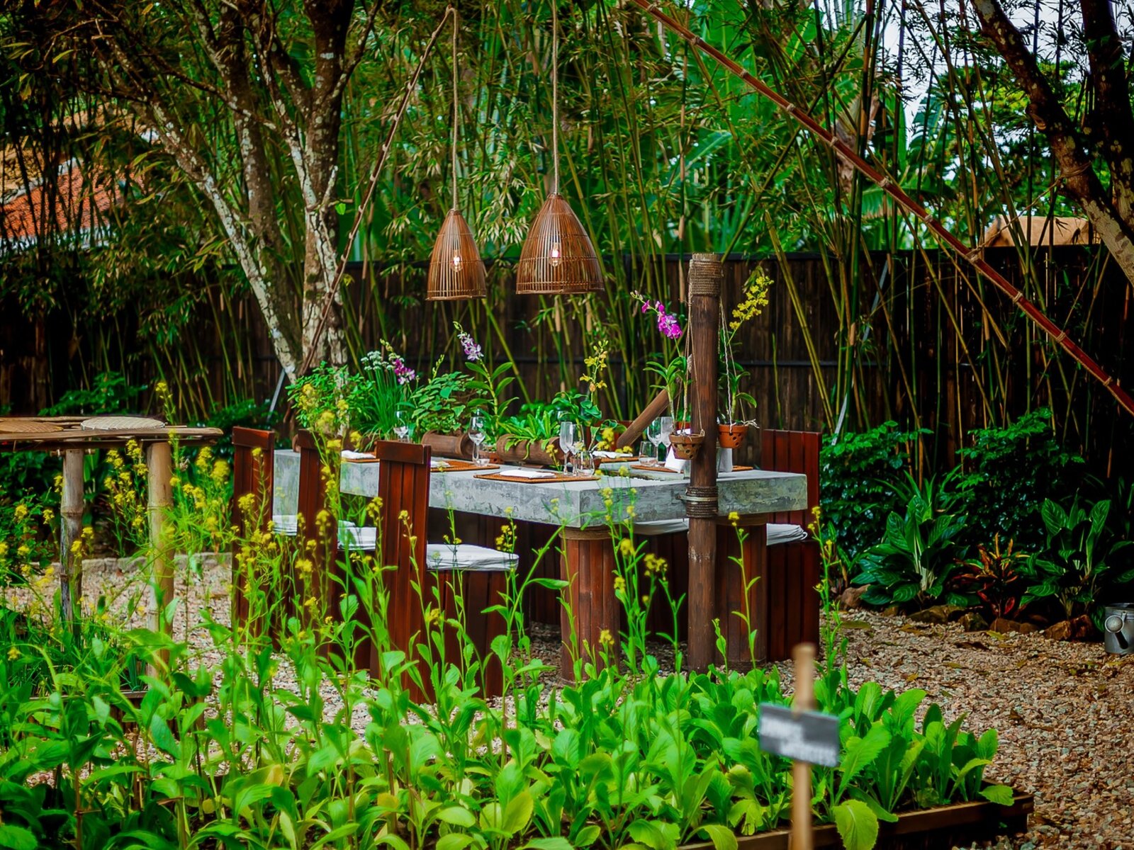SECRET GARDEN