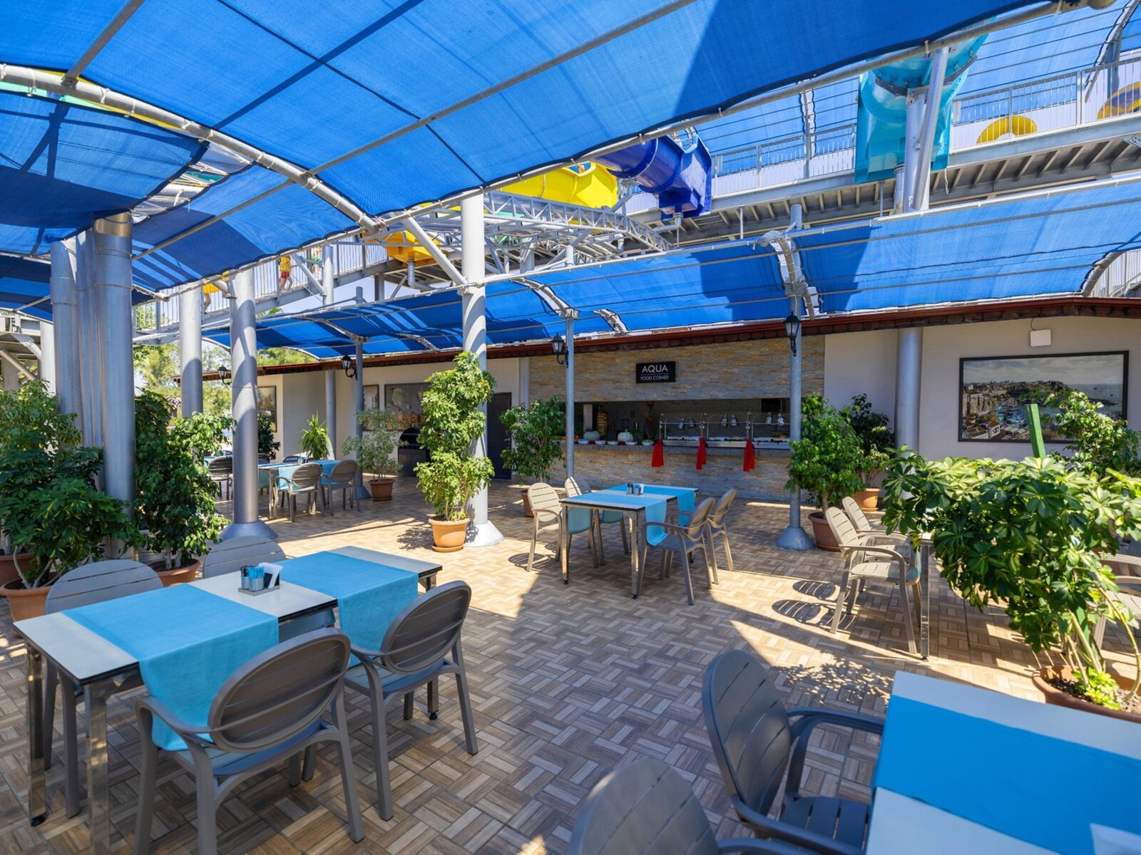 Aqua Food Corner