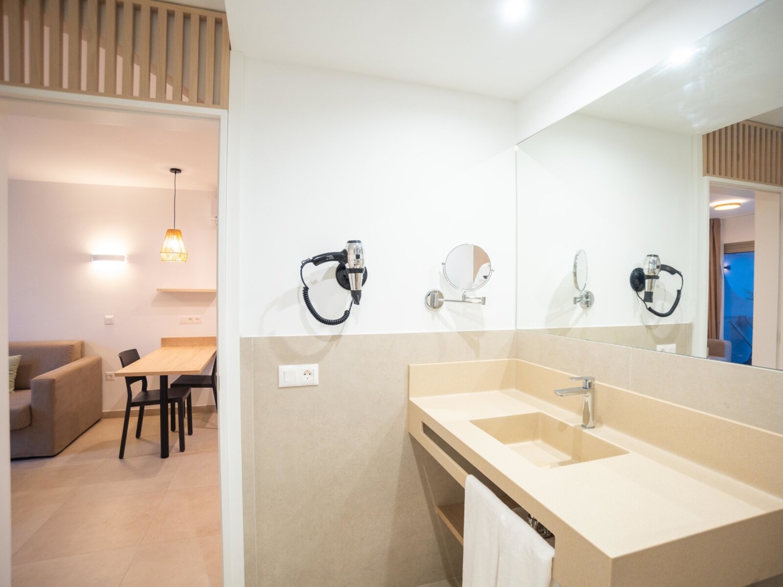 Wohnbeispiel Suite Estándar