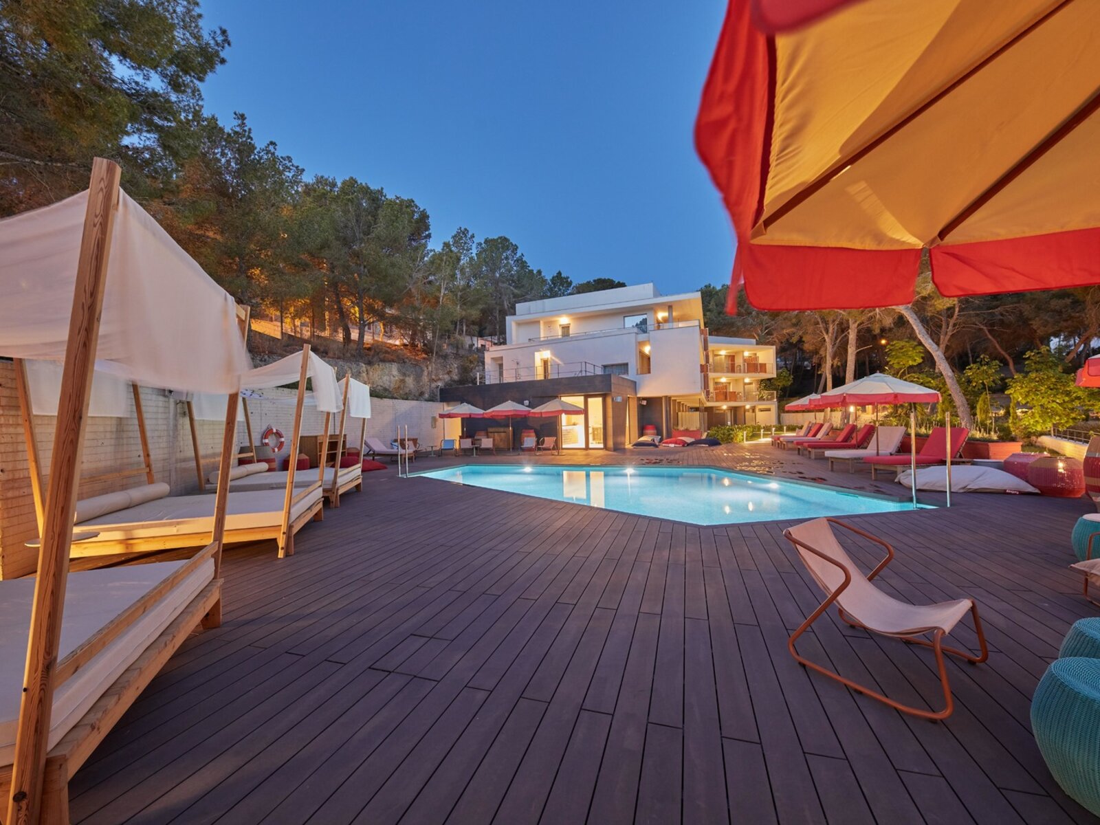 My Favorite Club Pool (exclusive)