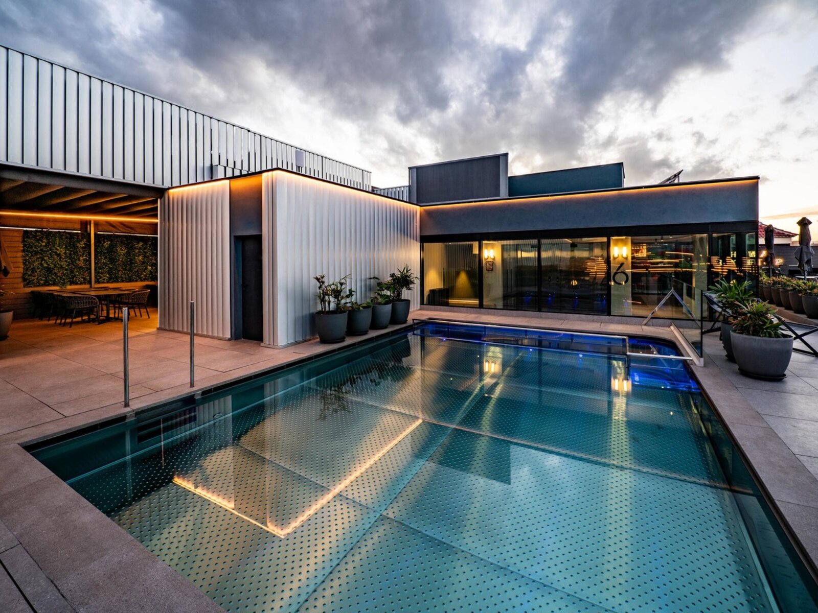 rooftop pool