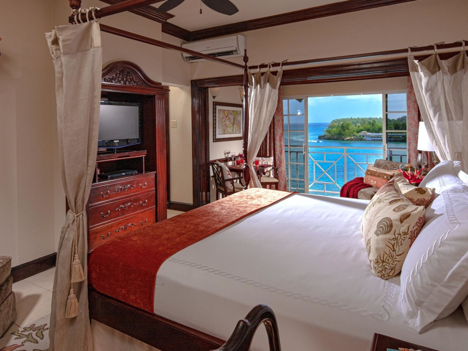 Wohnbeispiel Viceroy Honeymoon Oceanfront Butler Suite - PRR
