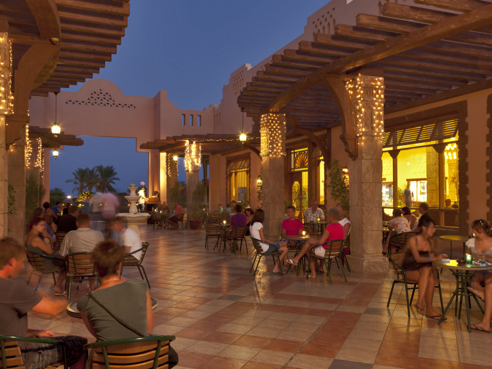 Sea Life Lobby Bar